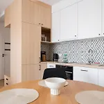 Apartamento Raclawicka 7 Superior By Bookinghost Varsovia