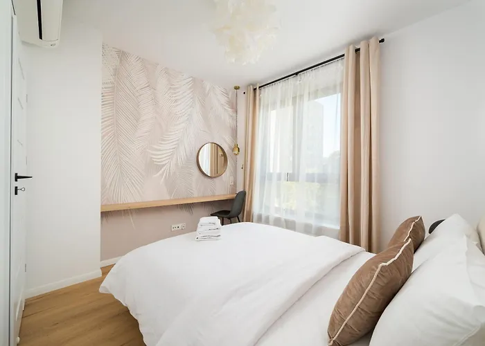 Raclawicka 7 Superior By Bookinghost * Warsaw