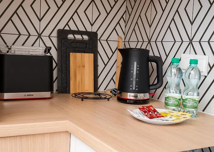 Raclawicka 7 Superior By Bookinghost Warszawa